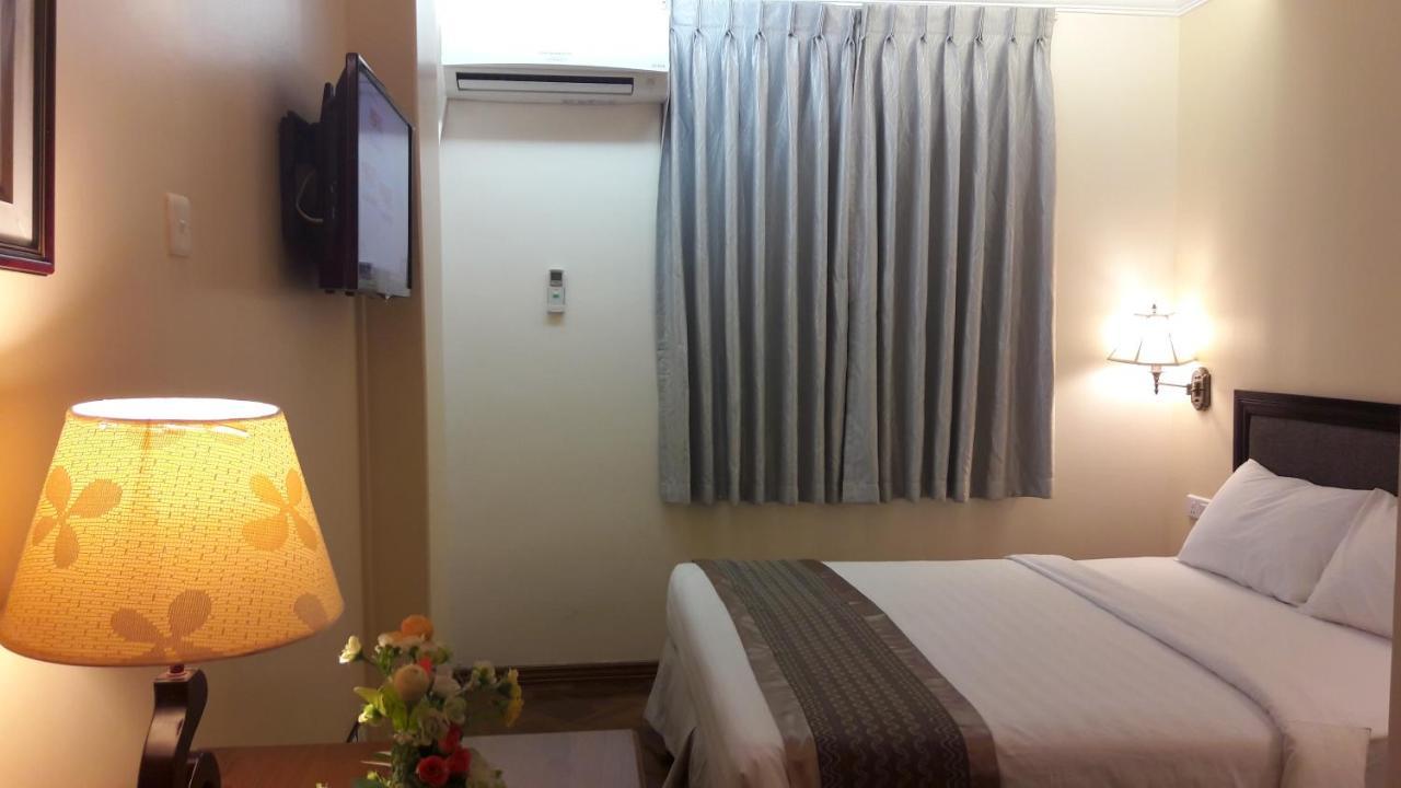 Grand Laurel Hotel Yangon Exterior photo